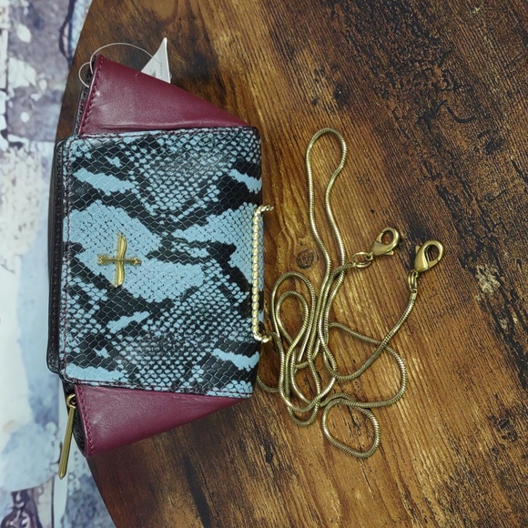 POUR La VICTOIRE "Elie" Mini Crossbody Bag - Picture 8 of 13